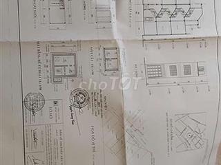 Bán nhà Q1, đường Trần Hưng Đạo, trong hẻm, nhà 4 tầng.