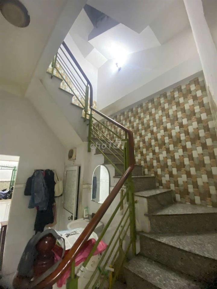 CẦN BÁN GẤP 