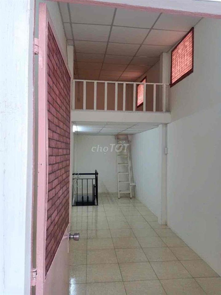 CHO THUÊ NHÀ  căn nhà mới còn trống chưa có nội thất - nhà nguyên căn