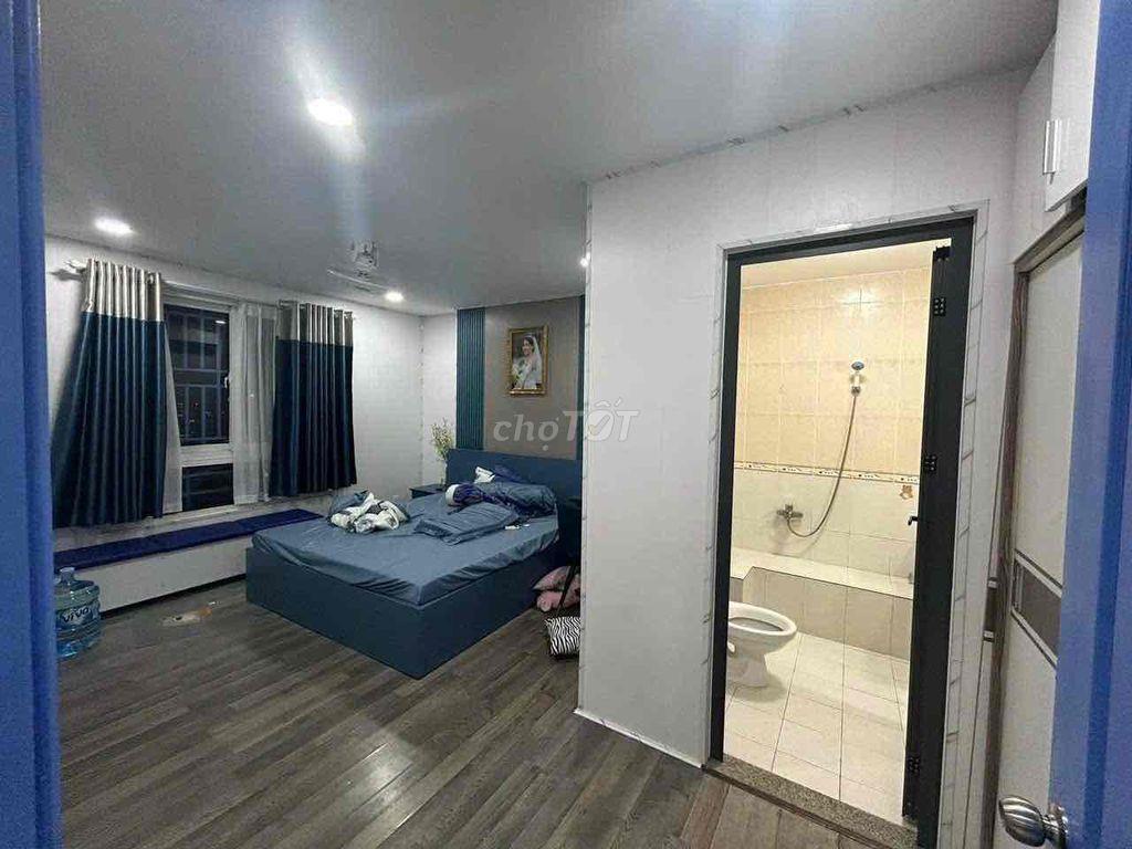 Bán căn hộ chung cư Carina 1648 Võ Văn Kiệt. Diện tích: 105m2