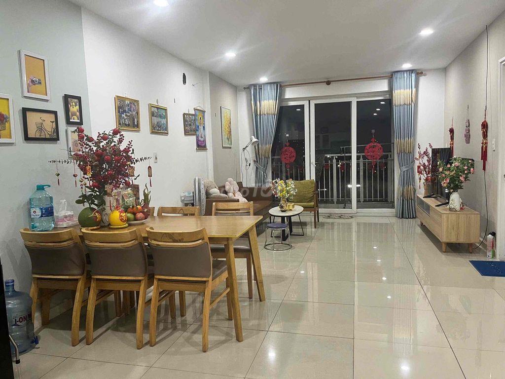 Bán căn hộ chung cư Carina 1648 Võ Văn Kiệt. Diện tích: 105m2
