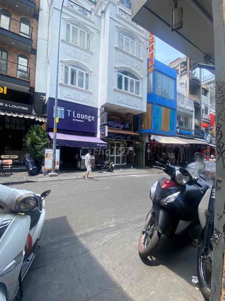 Cho thuê lầu 1 lối đi riêng, hẻm đỗ quang đẩu, góc Bùi Viện.