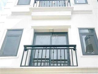 Cho thuê gấp nhà HXT 55/2A Trần Đình Xu, Phường Cầu Kho, Quận 1