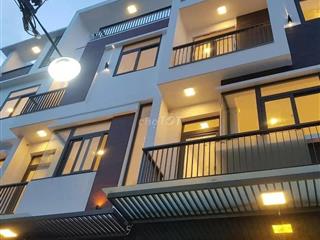 Cho thuê nhà MT 558B Điện Biên Phủ ngay khúc giữa Bàn Cờ