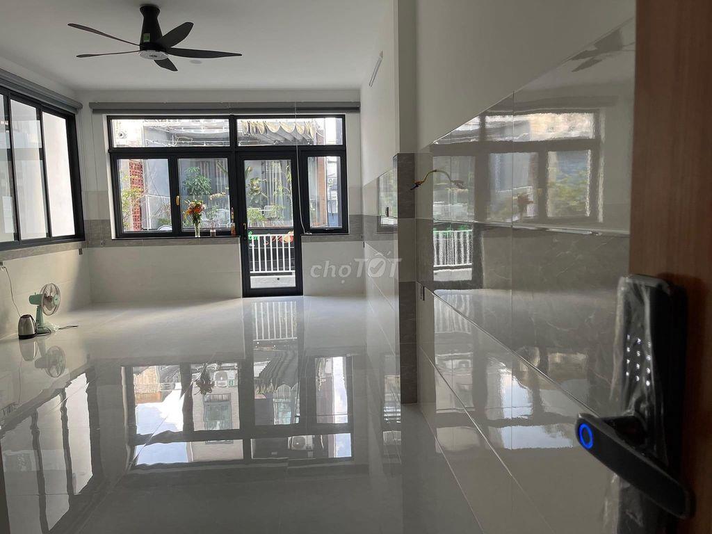 Cho thuê nhà HXT 28/6A Lữ Gia, Phường 15, Q11 thông ra Lý Thường Kiệt