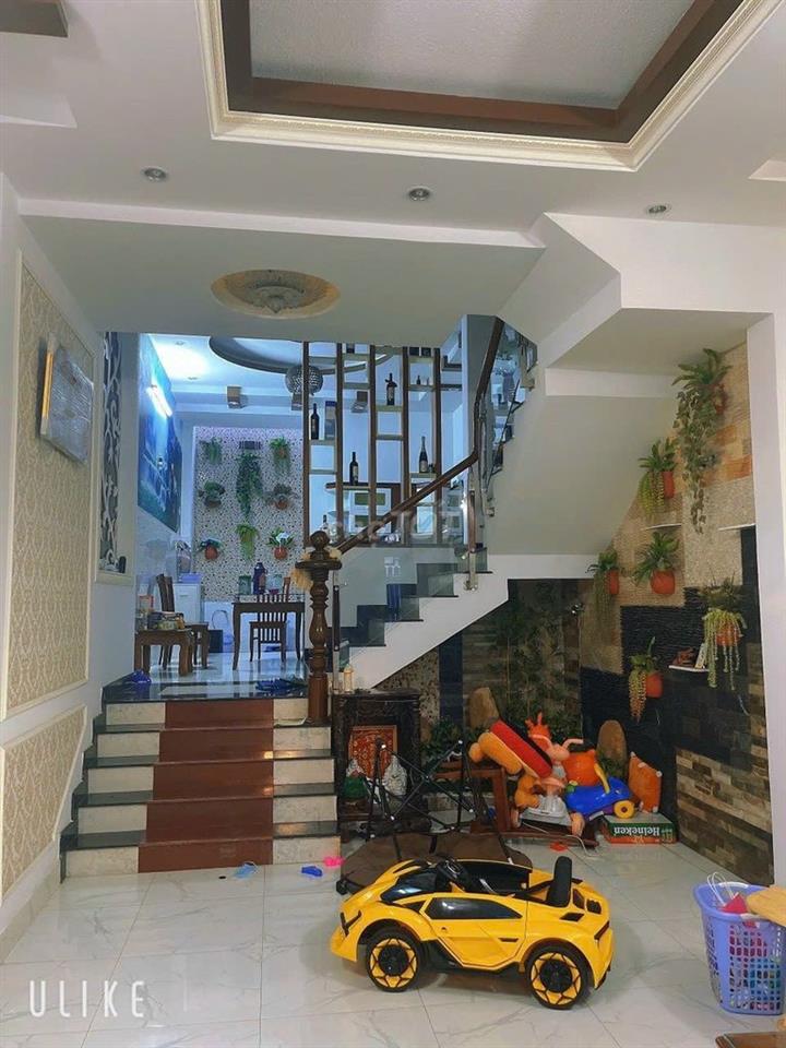 Cho thuê nhà HXH 175/6A Nguyễn Thiện Thuật Phường 1 Quận 3