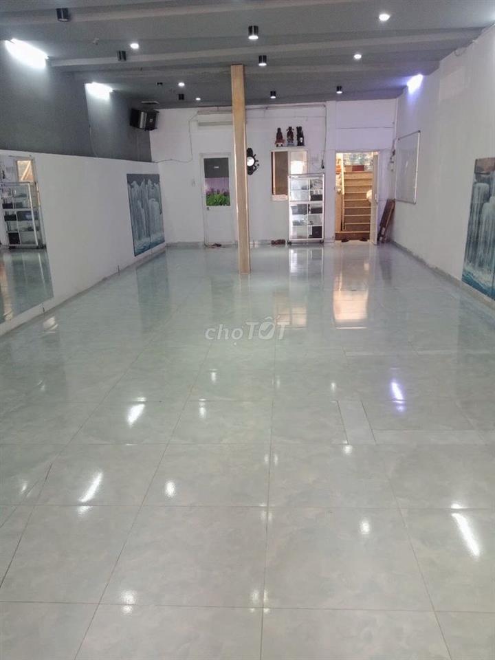 Cho thuê nhà MT 350A Cao Thắng, P.12, Q.10
