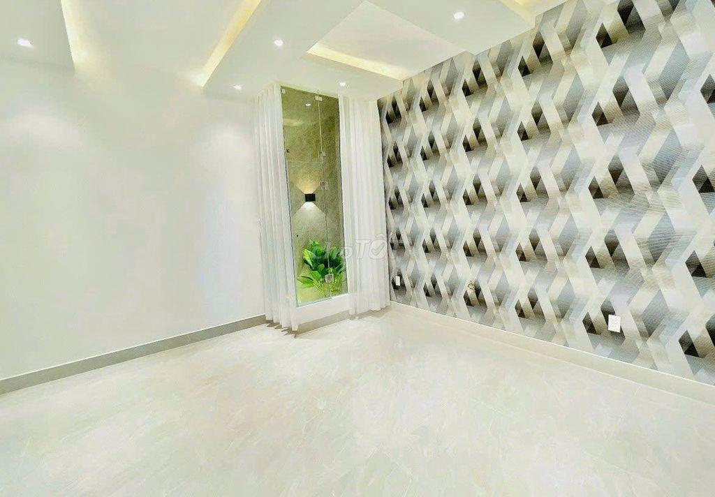 Cho thuê gấp nhà MT 6A Đường Số 3 Cư Xá Đô Thành, Phường 4, Quận 3 