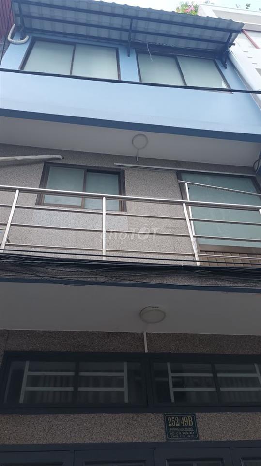 Cho thuê nhà 2 lầu hẻm xe tải Cao Thắng Q10