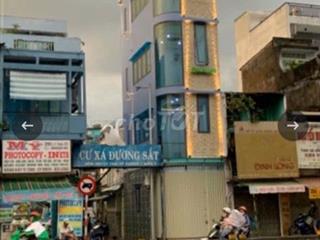 Nhà mới 4 lầu mặt tiền Lý Thái Tổ giá 15 triệu 