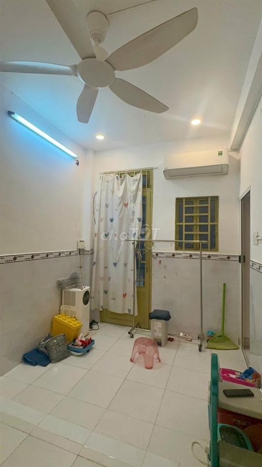 Siêu phẩm 4 lầu Trần Huy Liệu & Nguyễn Văn Trỗi 