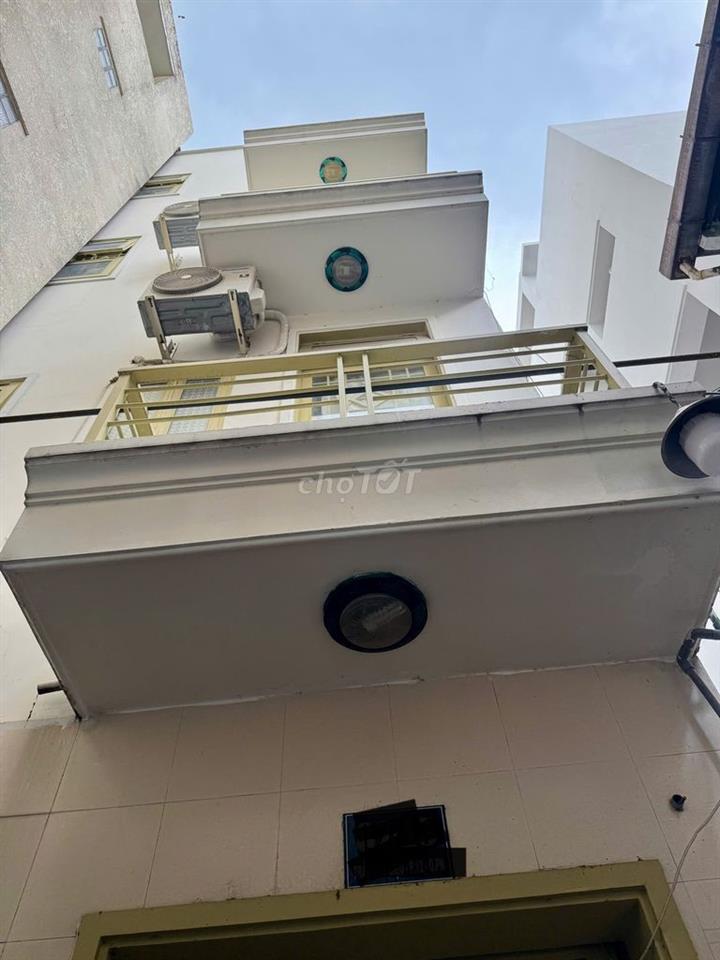 Siêu phẩm 4 lầu Trần Huy Liệu & Nguyễn Văn Trỗi 