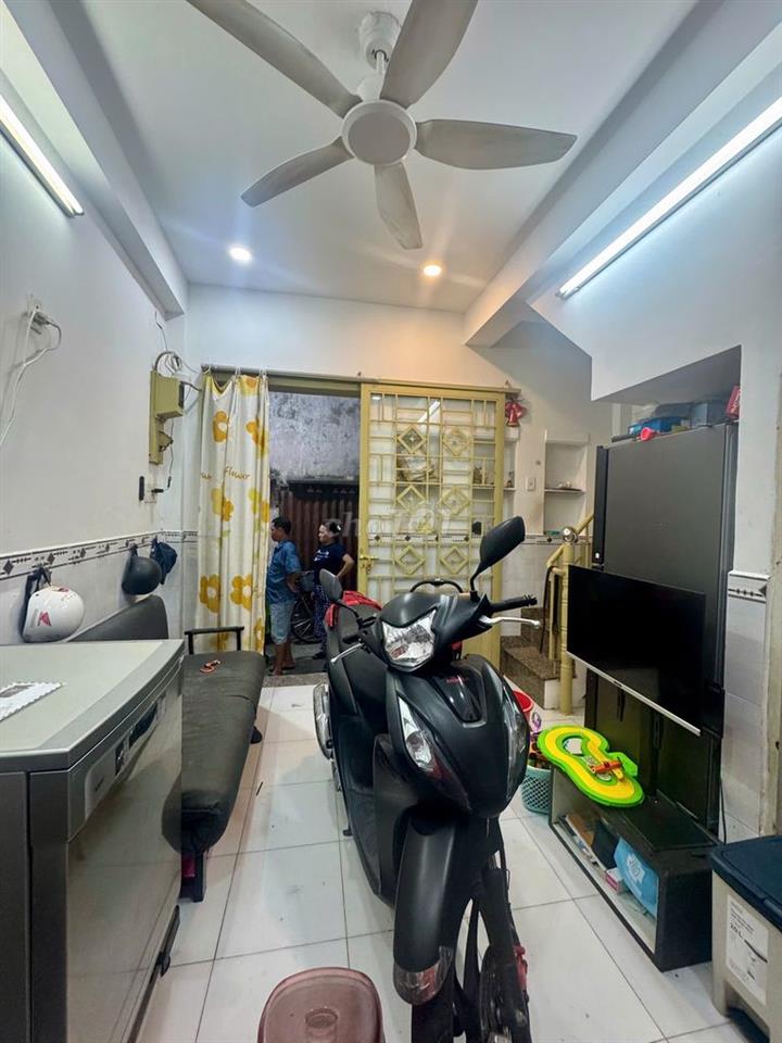 Siêu phẩm 4 lầu Trần Huy Liệu & Nguyễn Văn Trỗi 