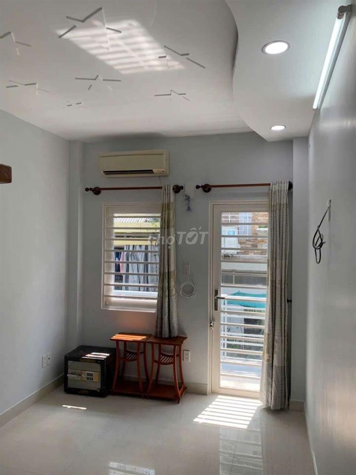Cho thuê nhà quận 1 trung tâm