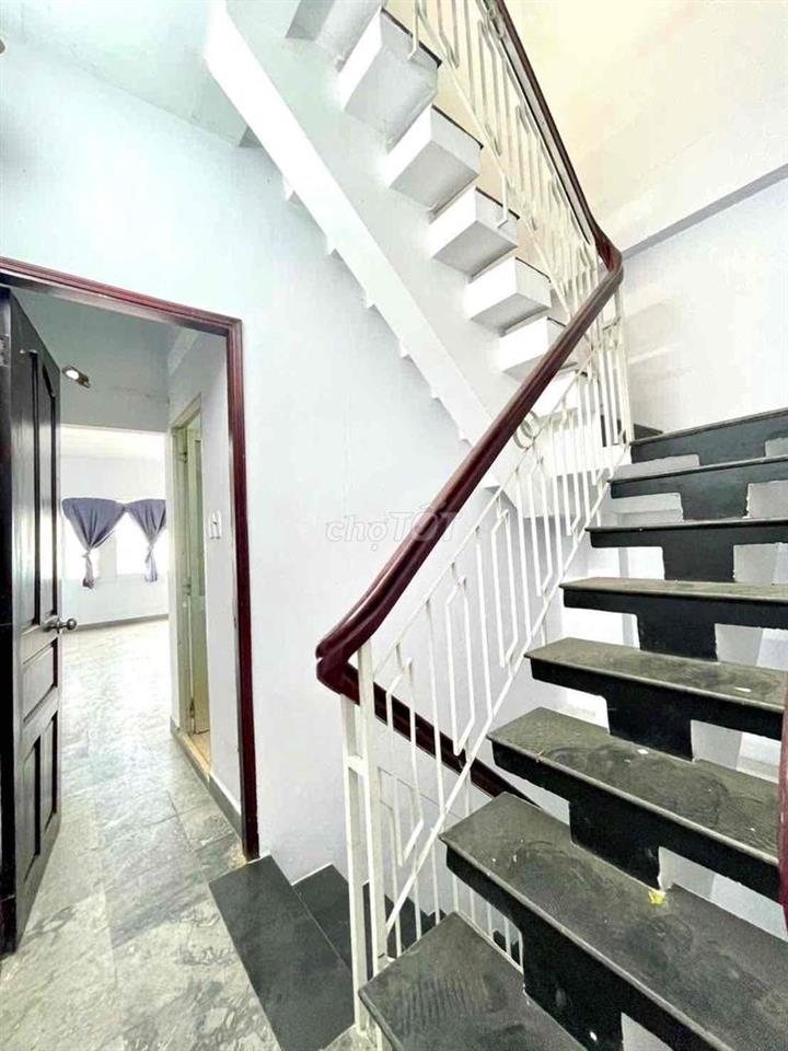 cần bán gấp