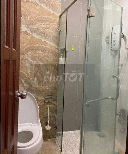 CHO THUÊ NHÀ NGUYỄN TRÃI – P. CẦU ÔNG LÃNH, Q.1 – 8x5m | 3PN | 2 TẦNG