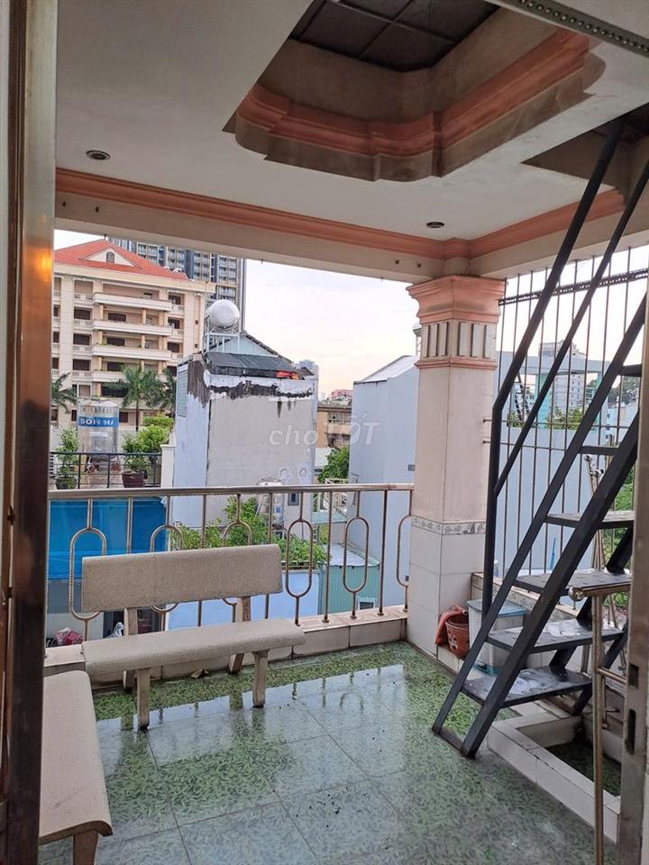 Cho thuê nhà hẻm 592 VVK