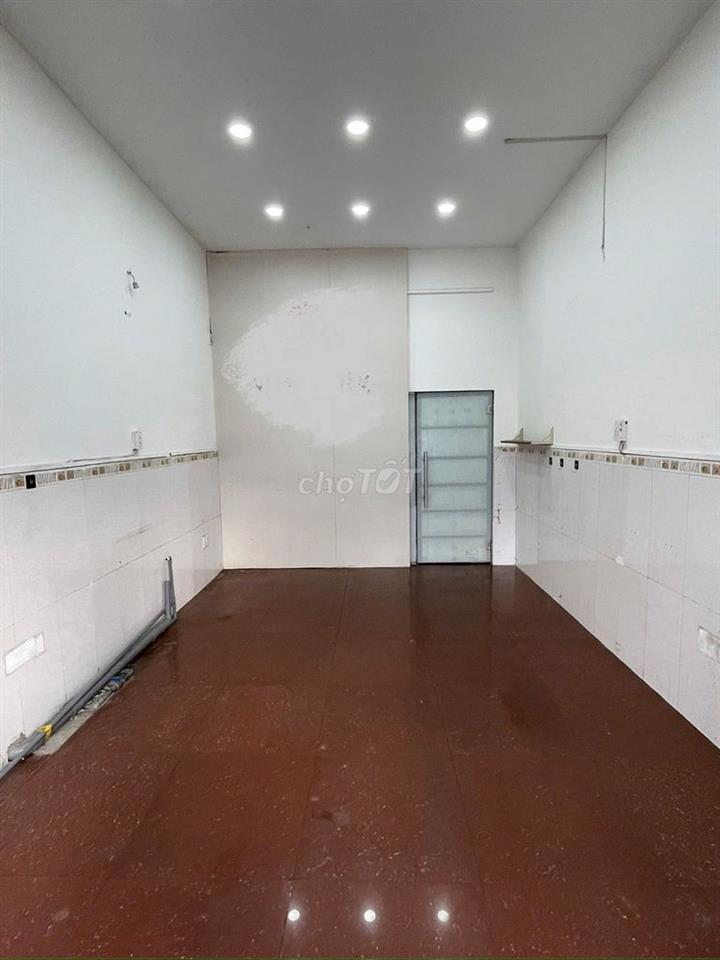 CHO THUÊ MẶT BẰNG MẶT TIỀN KINH DOANH VỊ TRÍ ĐẸP TẠI TRUNG TÂM QUẬN 1