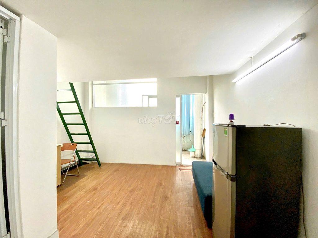 🏠 CHO THUÊ PHÒNG GÁC LỬNG – NGAY MẶT TIỀN CỘNG HÒA, TÂN BÌNH