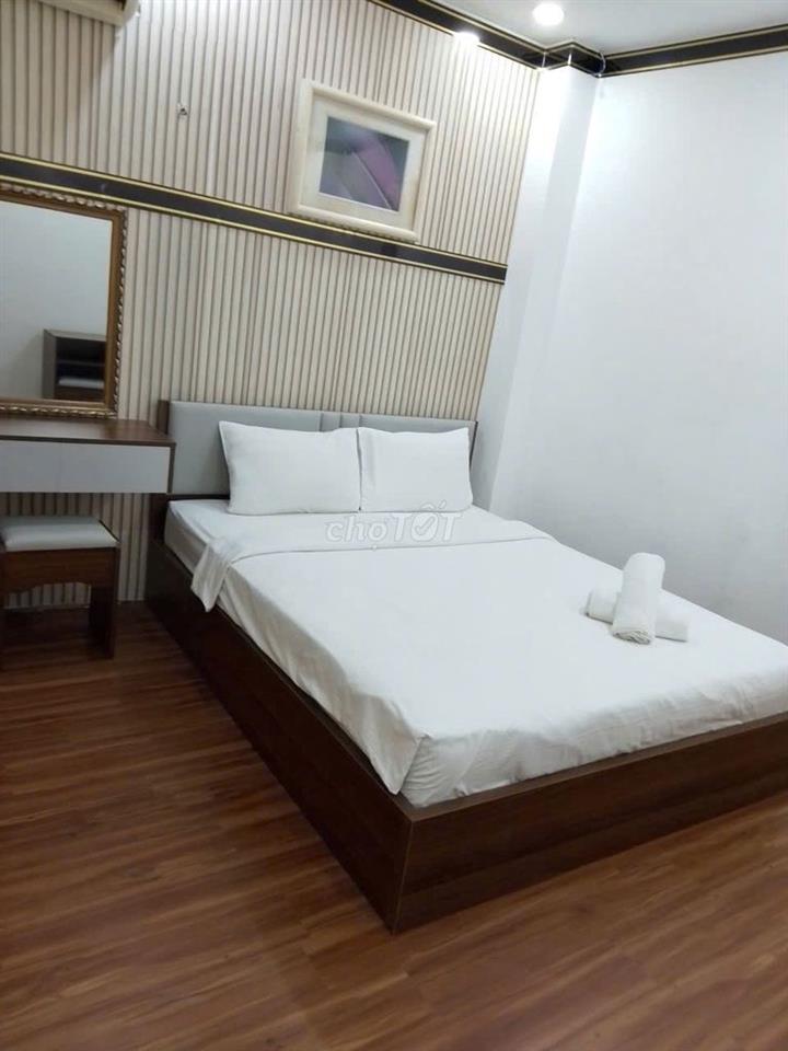 Cho thuê nhà nguyên căn 4 tầng  12 phòng , đầy đủ nội thất 