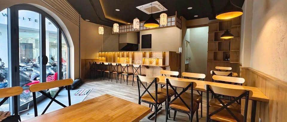 🏢 Mặt Bằng 2MT Võ Văn Tần, Quận 3 | Vị Trí Đẹp Kinh Doanh Sầm Uất