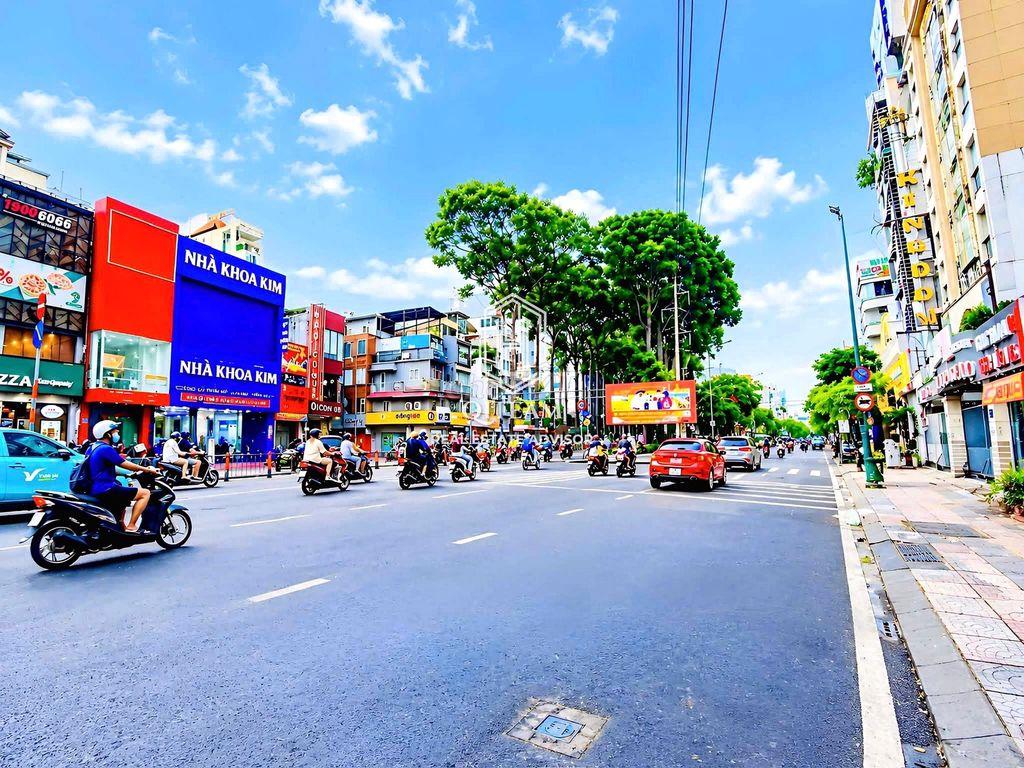 🏢 Nhà 6x13m Trệt 3 Lầu Suốt – Ngay Vòng Xoay Ngã 6 Cộng Hòa