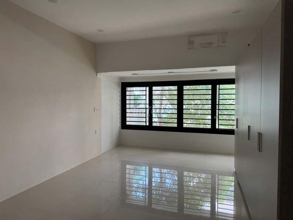 🔥HXH Ngang 12m Nguyễn Văn Trỗi, Tân Bình – 180m² – Trệt Lầu-Sân ĐậuOto