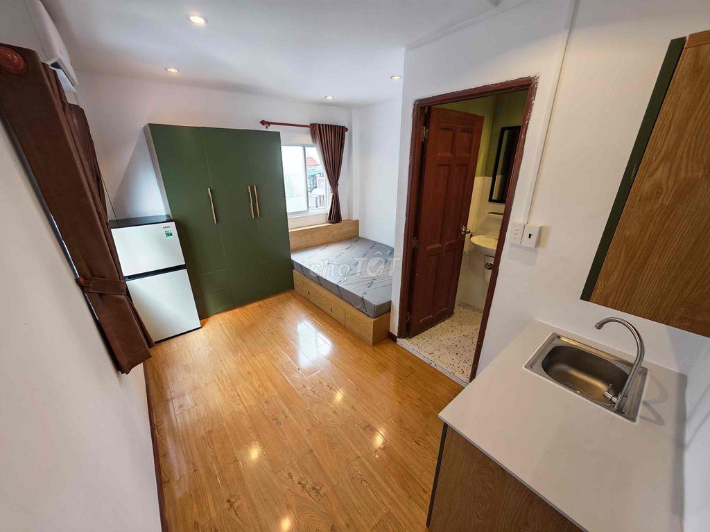 STUDIO GIÁ RẺ CÓ CỬA SỔ TRỜI 2 PHÍA SIÊU THOÁNG VÀ SÁNG