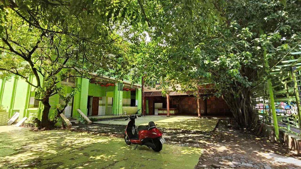 CHO THUÊ BIỆT THỰ SÂN VƯỜN MT TÚ XƯƠNG Q3 DTSD 800M2 GIÁ 190 TRIỆU
