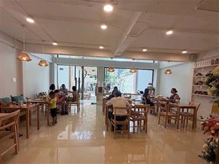 CHO THUÊ MẶT BẰNG XUÂN THỦY, THẢO ĐIỀN – 7M X 30M (TRỆT LẦU) GIÁ 94TR