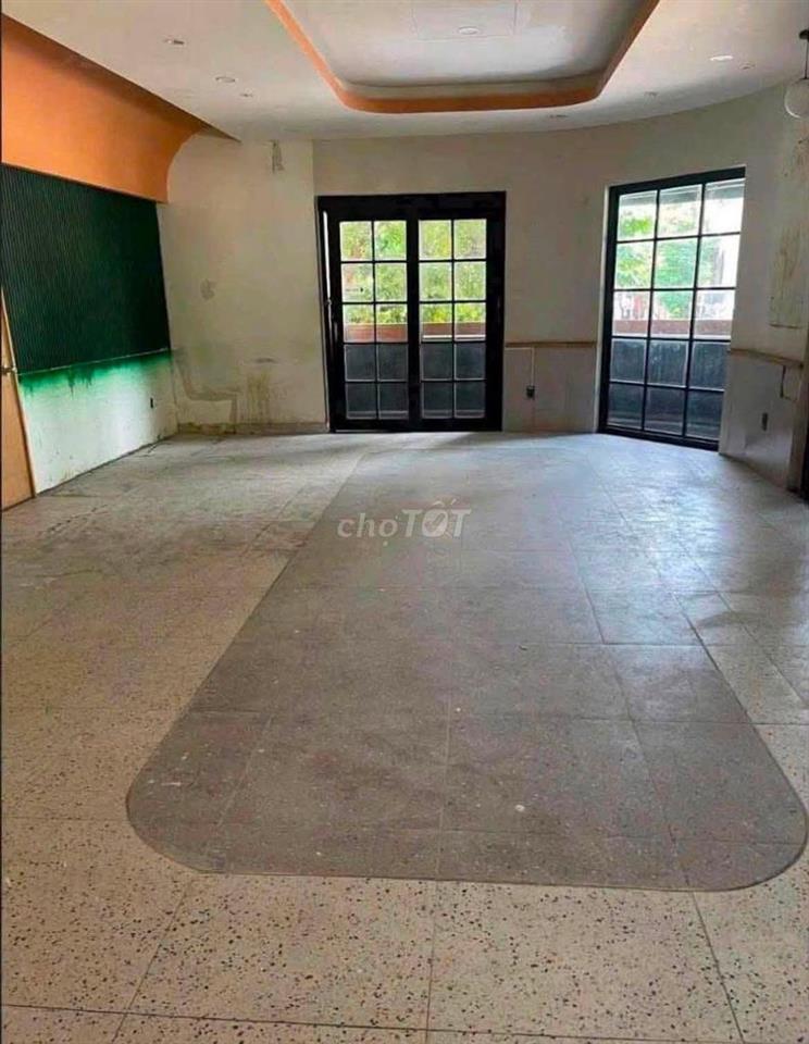 CHO THUÊ MẶT BẰNG GÓC NGÔ ĐỨC KẾ VÀ NGUYỄN HUỆ DT 160M2 GIÁ 60 TRIỆU