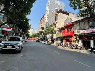 CHO THUÊ 2 CĂN LIỀN KỀ ĐÔNG DU QUẬN 1 DT 8X20M GIÁ 160 TRIỆU