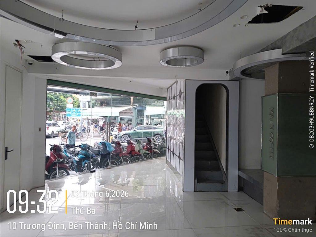 CHO THUÊ MẶT BẰNG GÓC 2 MẶT TIỀN TRƯƠNG ĐỊNH DTSD 680M2 GIÁ 300 TRIỆU