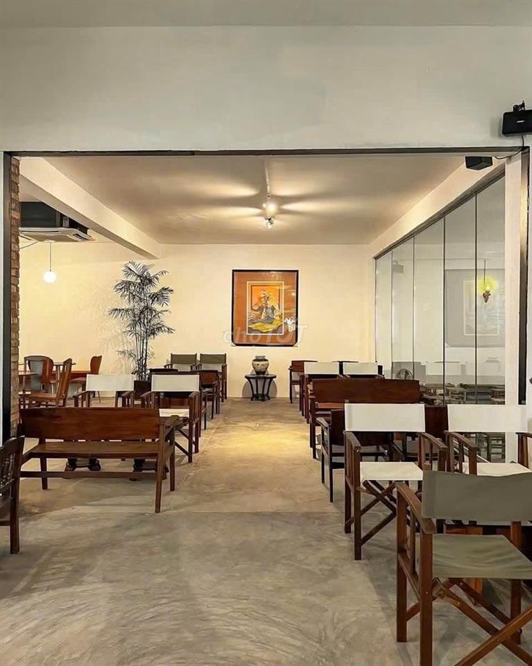 CHO THUÊ MBKD HAI BÀ TRƯNG NGANG 12M DTSD 322M2 GIÁ 180 TRIỆU
