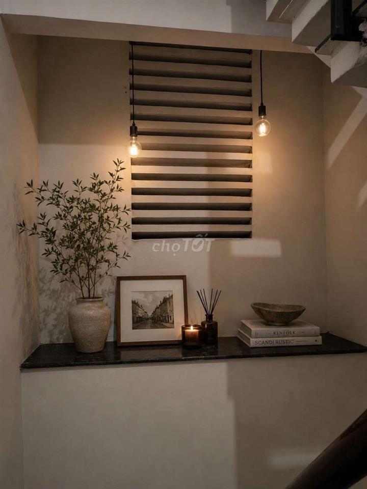 Shophouse lầu 1&2 Quận 1 trong tòa nhà kinh doanh