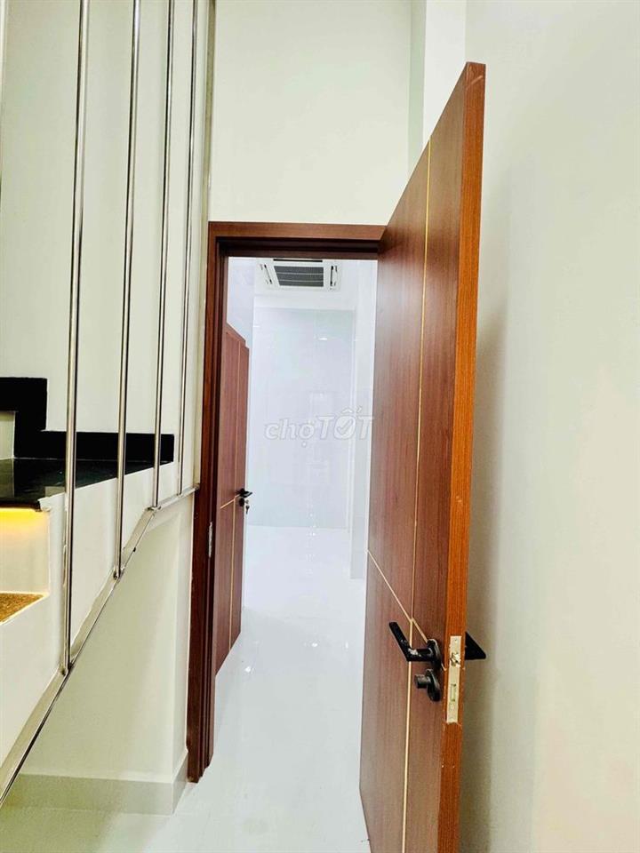 cho thuê văn phòng cty mặt tiền 192 cống quỳnh