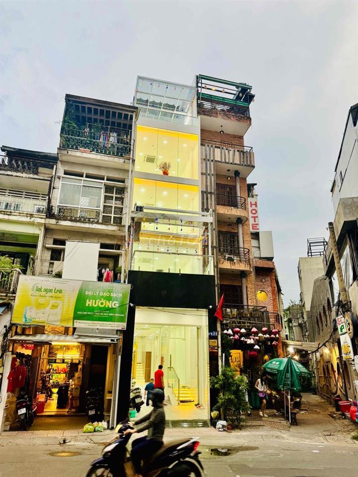 cho thuê văn phòng cty mặt tiền 192 cống quỳnh