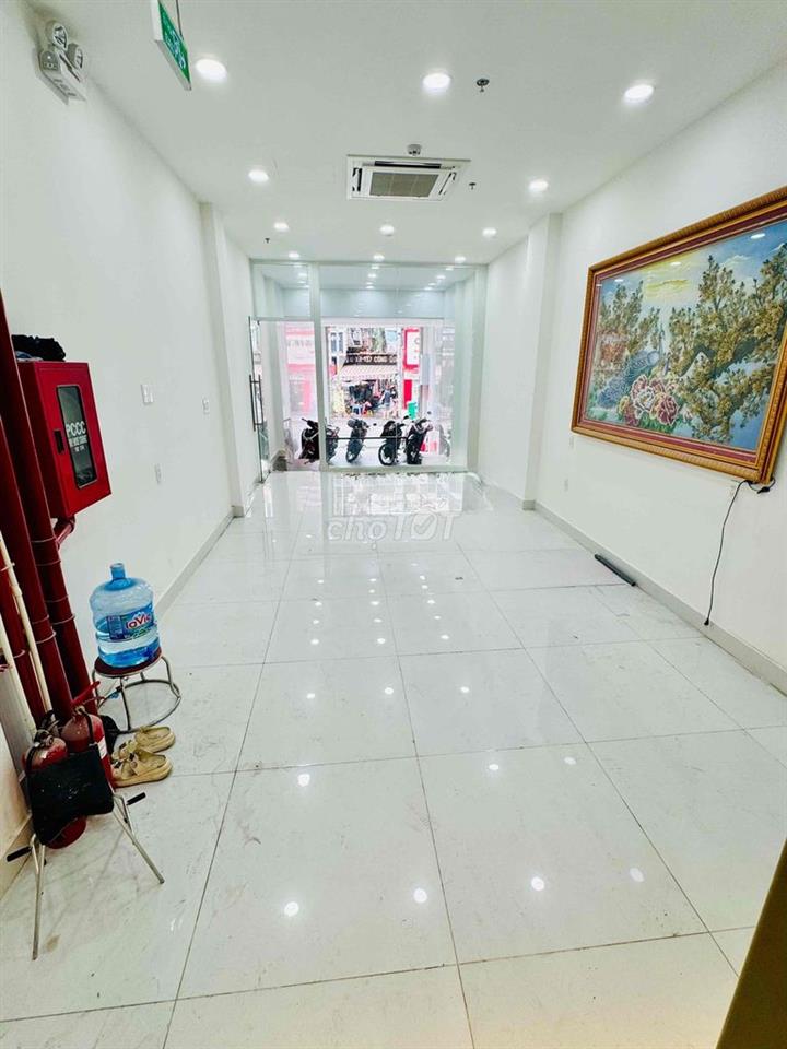 cho thuê mặt tiền đường cống quỳnh ( khu phố tây bùi viện)