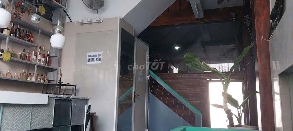 CHO THUÊ QUẦY BAR + PHÒNG KHÁCH (CÓ THỂ TÙY CHỈNH) Ở TÔN THẤT ĐẠM, Q1