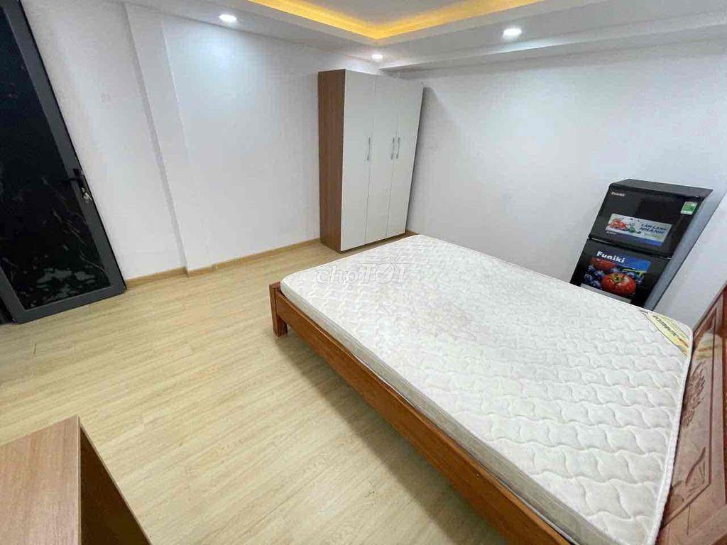 2PN 1WC ngay trung tâm Q1. kế Cinestar Quốc Thanh