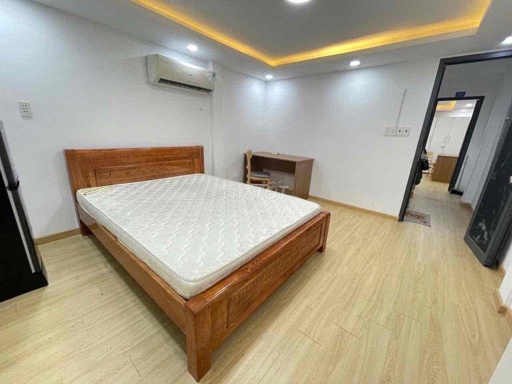 2PN 1WC ngay trung tâm Q1. kế Cinestar Quốc Thanh