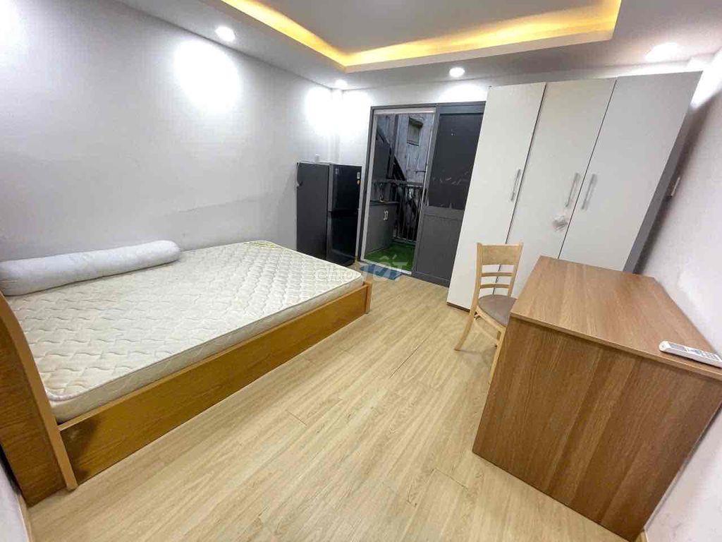 2PN 1WC ngay trung tâm Q1. kế Cinestar Quốc Thanh