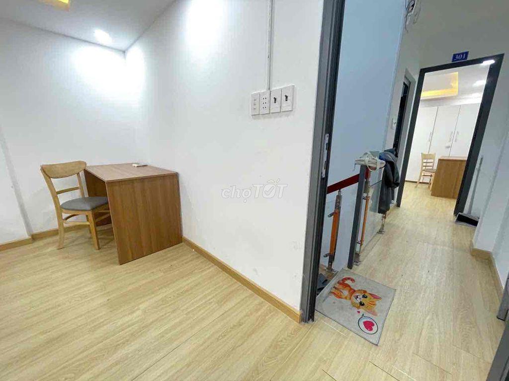 2PN 1WC ngay trung tâm Q1. kế Cinestar Quốc Thanh