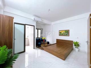 Phòg cửa sổ trời ngyễn tri phươg,ngay ĐH kinh tế,0 chug chủ,giờ tự do