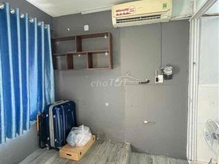 Cho thuê phòng ngay trung tâm quận 1 , ngay chợ nhỏ nguyênc cảnh chân