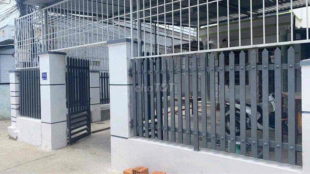 Cần bán gấp căn nhà xã vĩnh ngọc 2 mặt tiền