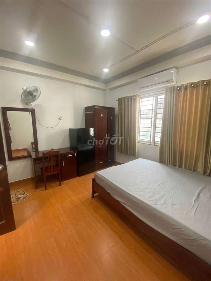 PHÒNG Ở NGAY CHỈ 5TRIỆU FULL NỘI THẤT _QUẬN 1