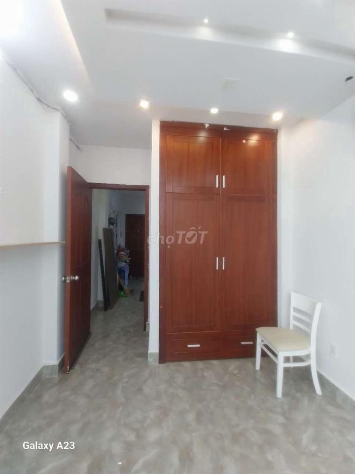 PHÒNG TRỌ QUẬN 1 GẦN TRUNG TÂM