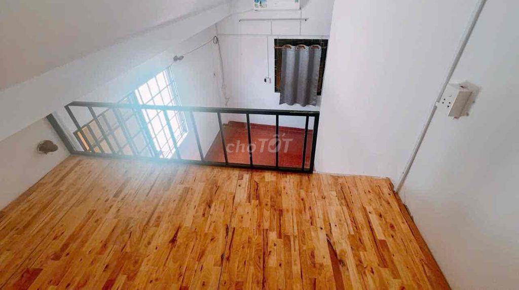 DUPLEX CỬA SỔ TRỜI - GÁC CAO CHỈ 4.XXX NGAY TRUNG TÂM  Q3
