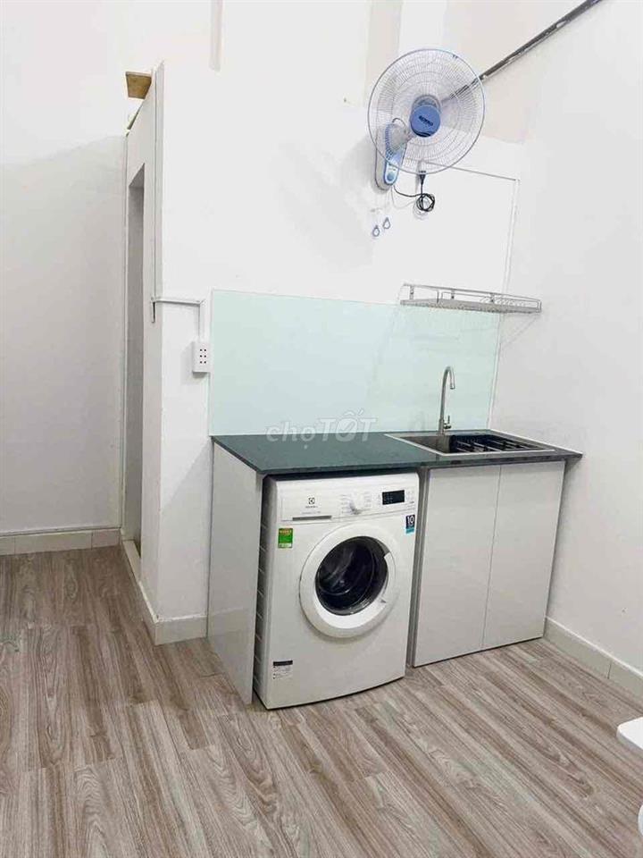 DUPLEX GÁC SIÊU RỘNG NGAY TRUNG TÂM Q3